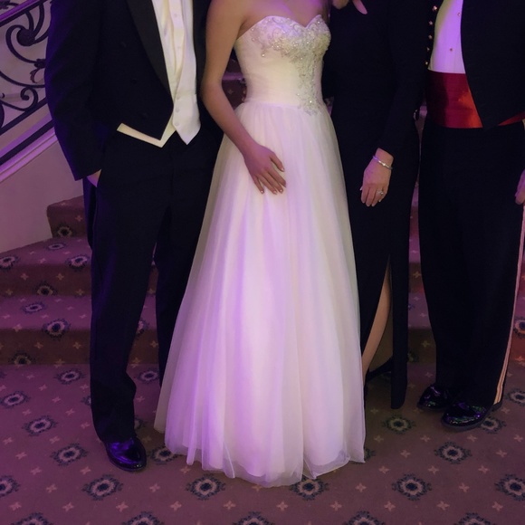 Strapless Tulle Ball Gown with Beaded Lace Bodice - Picture 4 of 12